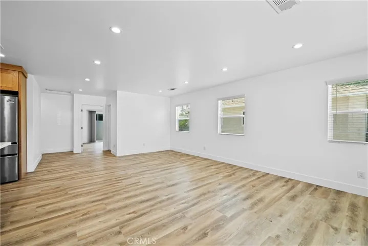 4718 Radnor Avenue, Lakewood, California 90713