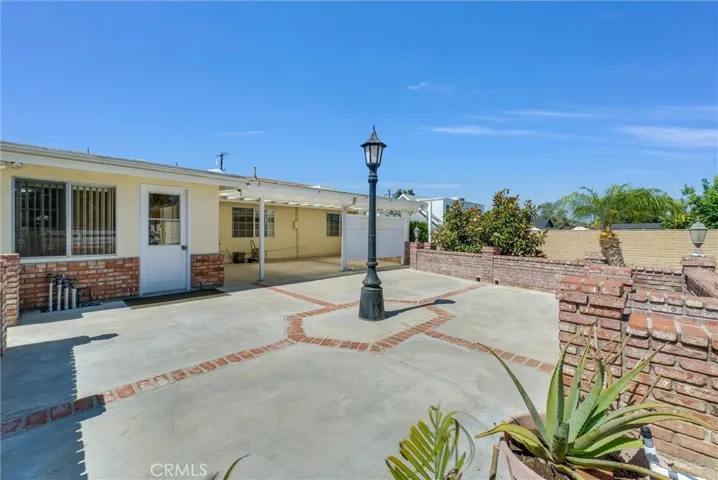 5883 Lakeview Avenue, Yorba Linda, California 92886