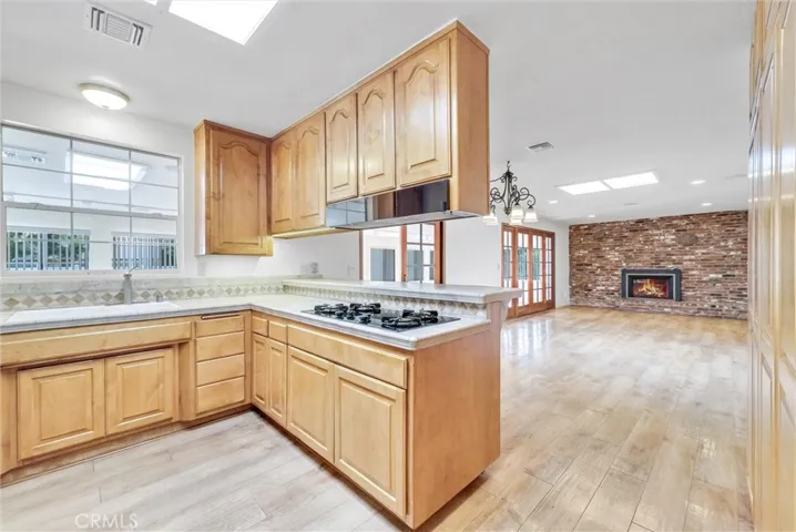 5883 Lakeview Avenue, Yorba Linda, California 92886