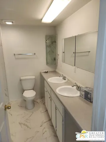 29705 Avenida La Paz B, Cathedral City, California 92234