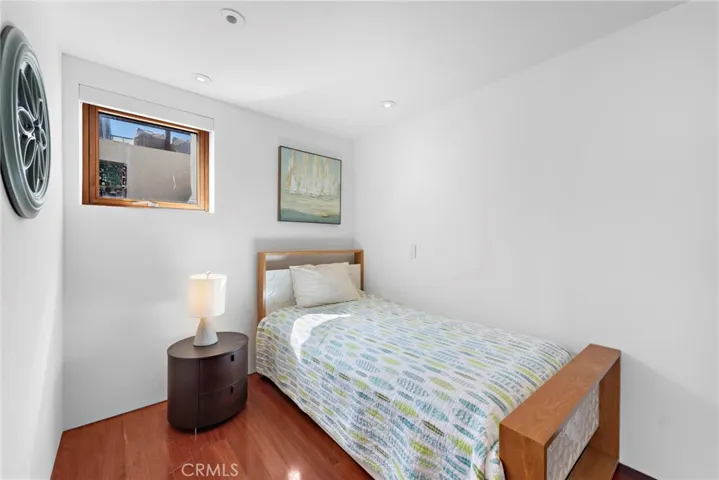 2049 Ocean Way, Laguna Beach, California 92651