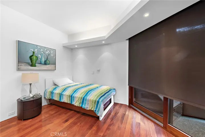 2049 Ocean Way, Laguna Beach, California 92651