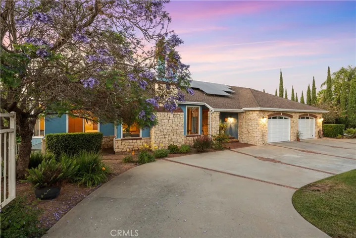 2950 Amber Vista Way, Fallbrook, California 92028