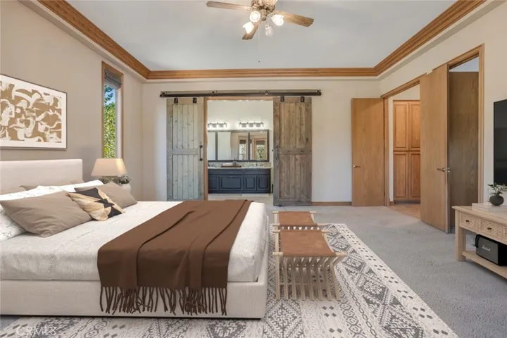 Primary bedroom/main floor