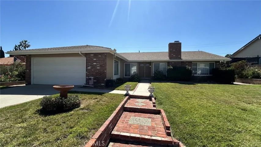 2721 N Woodrow Avenue, Simi Valley, California 93065