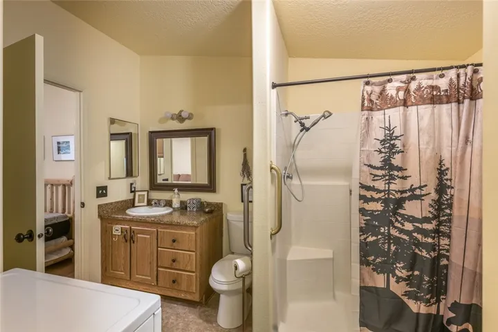 5257 Crystal Aire Drive, Mariposa, California 95338