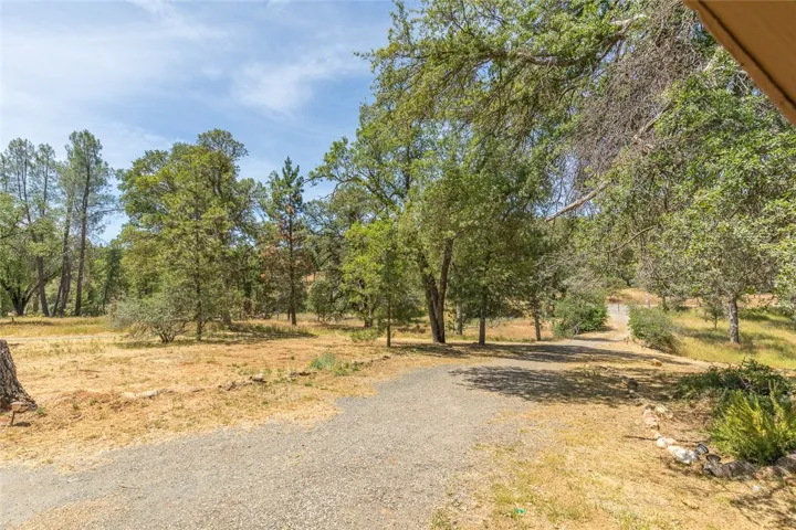 5257 Crystal Aire Drive, Mariposa, California 95338