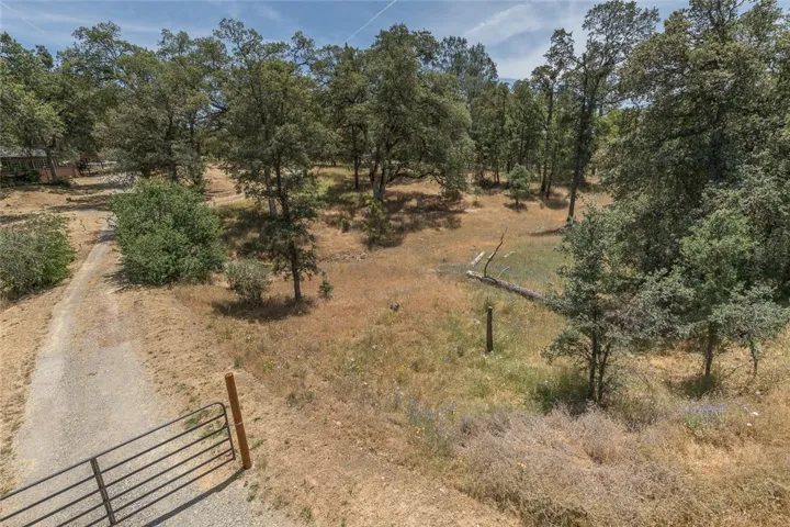 5257 Crystal Aire Drive, Mariposa, California 95338