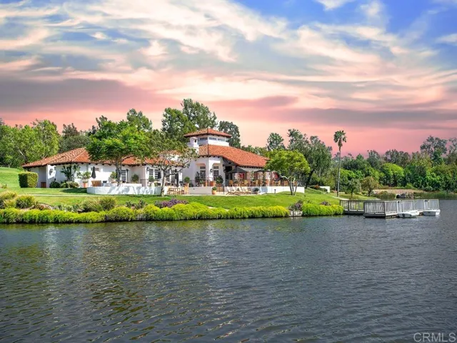 17487 Calle Mayor, Rancho Santa Fe, California 92067