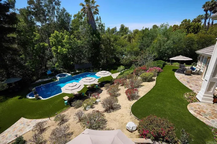 17487 Calle Mayor, Rancho Santa Fe, California 92067