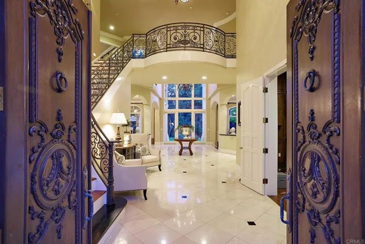 17487 Calle Mayor, Rancho Santa Fe, California 92067