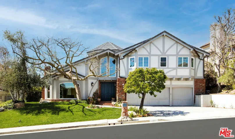 1241 Piedra Morada Drive, Pacific Palisades, California 90272