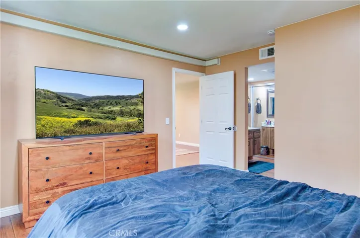 23230 Orange Avenue 3, Lake Forest, California 92630