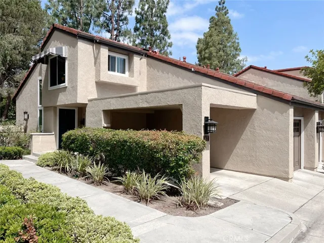 42 Stanford Court 21, Irvine, California 92612