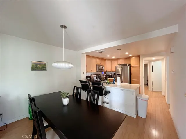 42 Stanford Court 21, Irvine, California 92612