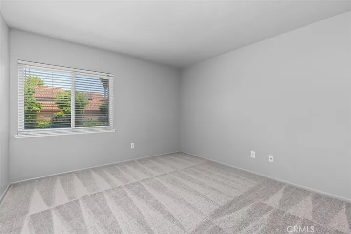 Upstairs Bedroom 2
