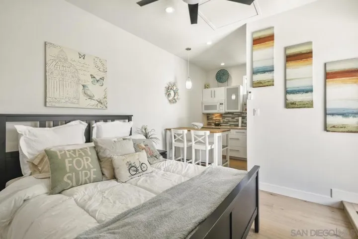 1430 Missouri Street, San Diego, California 92109