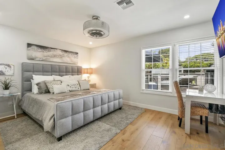 1430 Missouri Street, San Diego, California 92109