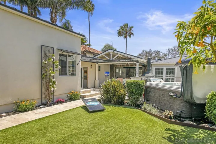 1430 Missouri Street, San Diego, California 92109