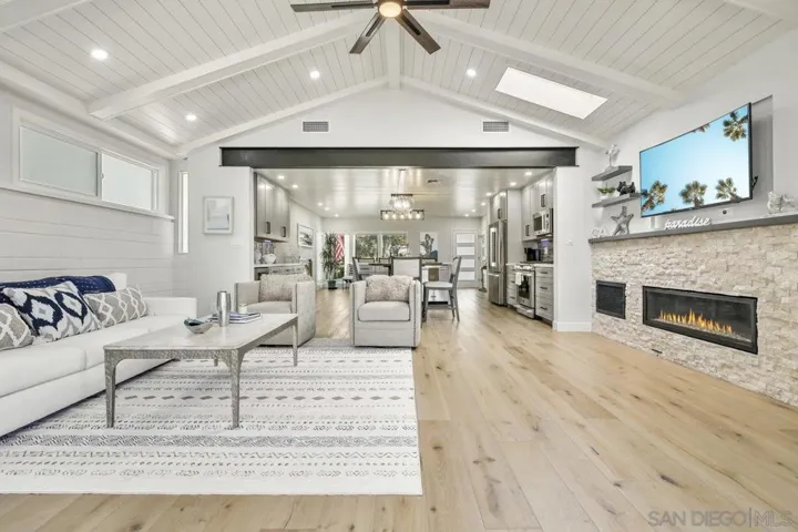1430 Missouri Street, San Diego, California 92109