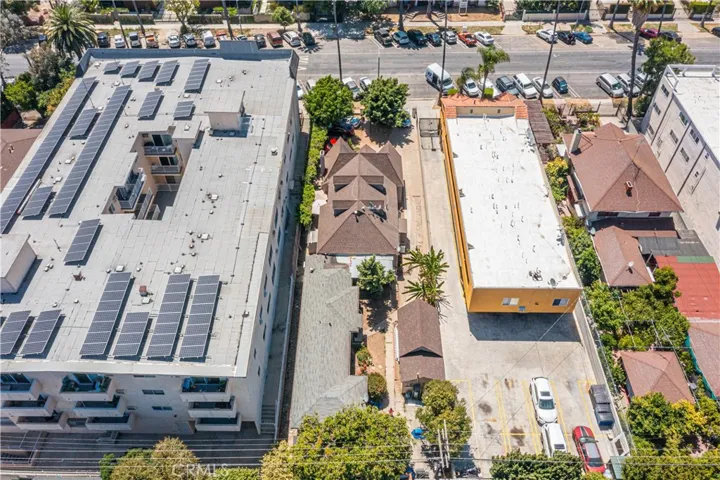 852 N Mariposa Avenue, Los Angeles, California 90029
