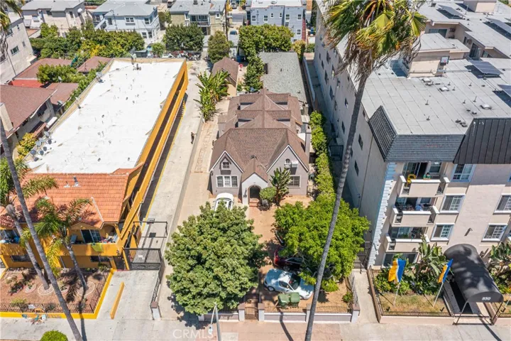 852 N Mariposa Avenue, Los Angeles, California 90029