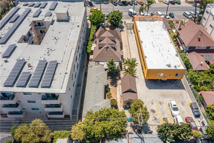 852 N Mariposa Avenue, Los Angeles, California 90029