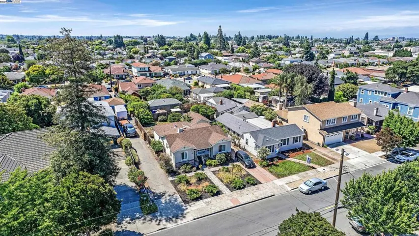 777 Juana Ave, San Leandro, California 94577