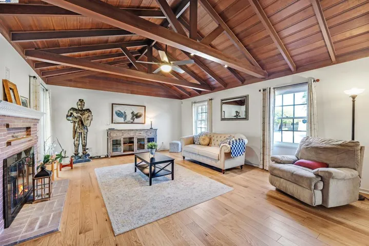 777 Juana Ave, San Leandro, California 94577