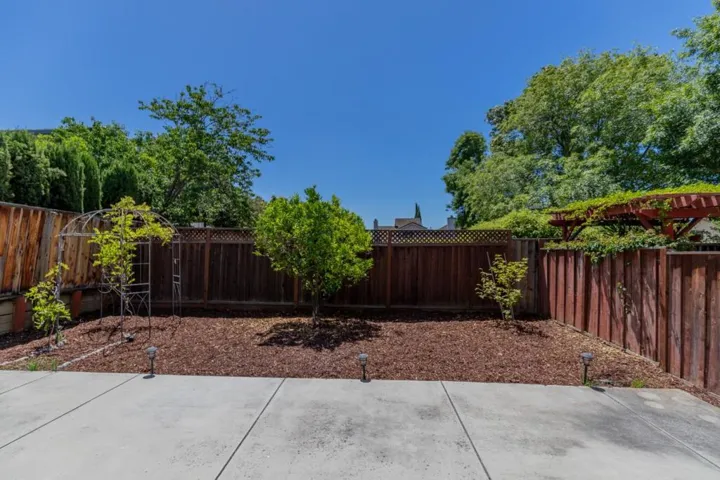 72 Duttonwood Lane, Milpitas, California 95035