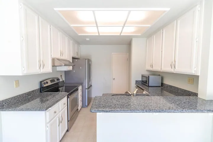 72 Duttonwood Lane, Milpitas, California 95035
