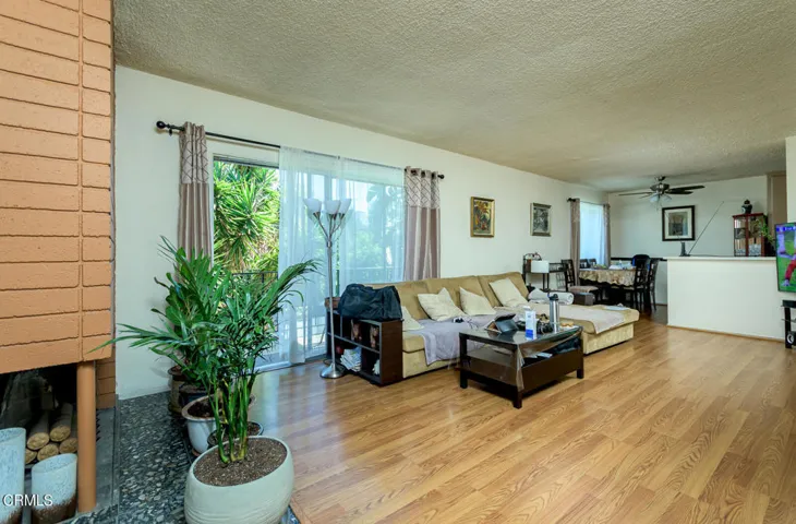 GYP_350 W Vine St_020_MLS