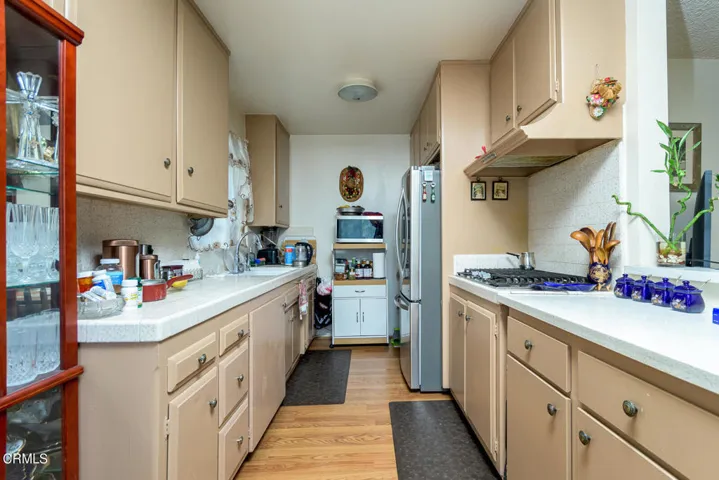 GYP_350 W Vine St_023_MLS