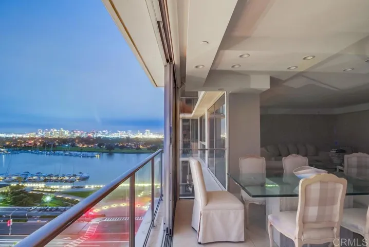 1810 Avenida Del Mundo 1506, Coronado, California 92118
