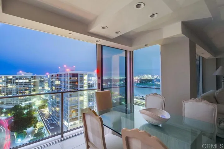 1810 Avenida Del Mundo 1506, Coronado, California 92118