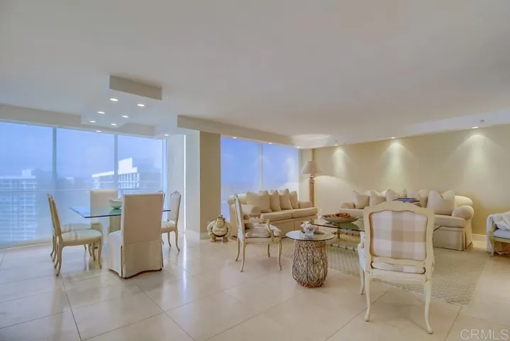 1810 Avenida Del Mundo 1506, Coronado, California 92118