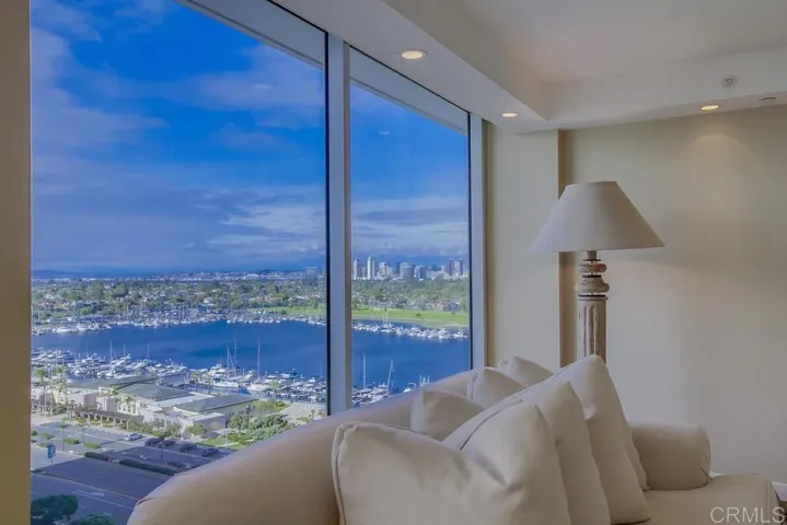 1810 Avenida Del Mundo 1506, Coronado, California 92118