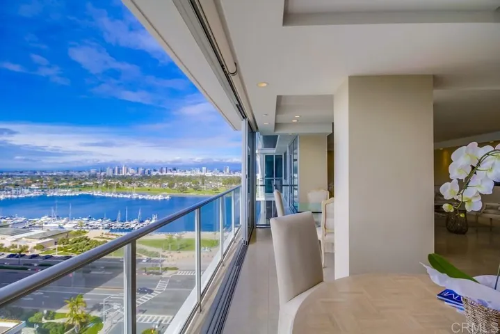 1810 Avenida Del Mundo 1506, Coronado, California 92118