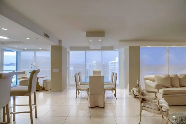 1810 Avenida Del Mundo 1506, Coronado, California 92118