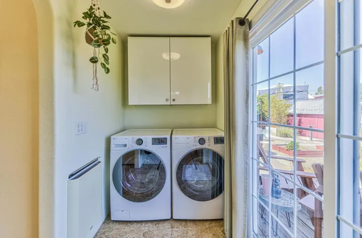 9450 Pollock Lane, Salinas, California 93907
