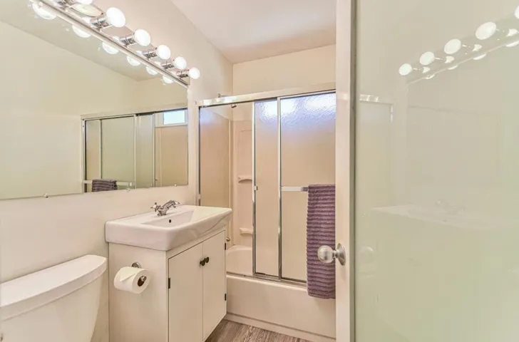 9450 Pollock Lane, Salinas, California 93907