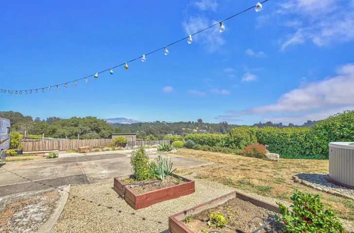 9450 Pollock Lane, Salinas, California 93907