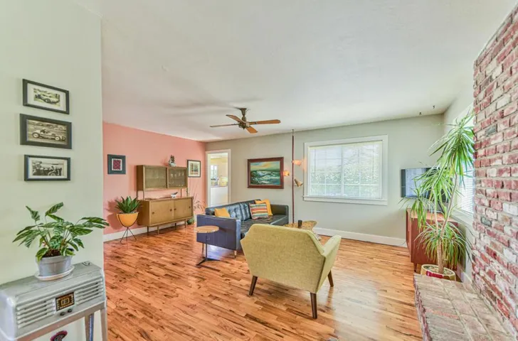 9450 Pollock Lane, Salinas, California 93907