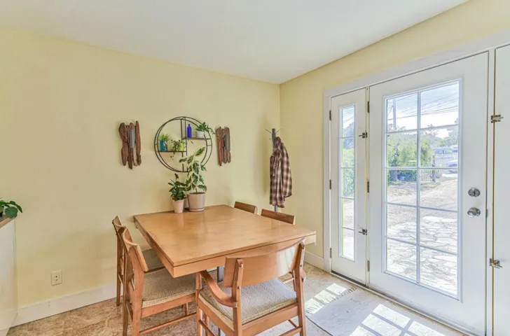 9450 Pollock Lane, Salinas, California 93907