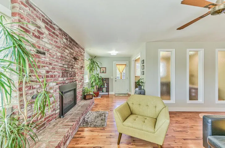 9450 Pollock Lane, Salinas, California 93907