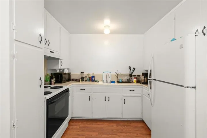 4211 Mckellar Lane, Palo Alto, California 94306
