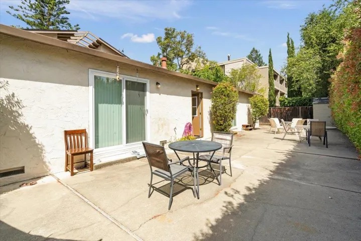 4211 Mckellar Lane, Palo Alto, California 94306