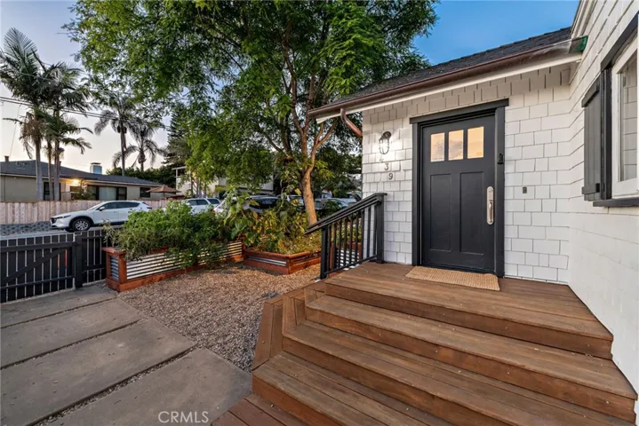 439 Thalia Street, Laguna Beach, California 92651