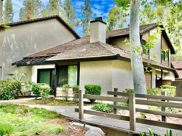 5456 Via Del Tecolote, Riverside, California 92507