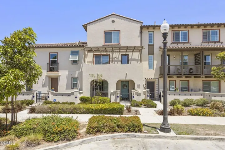 Welcome to 395 Townsite Promenade